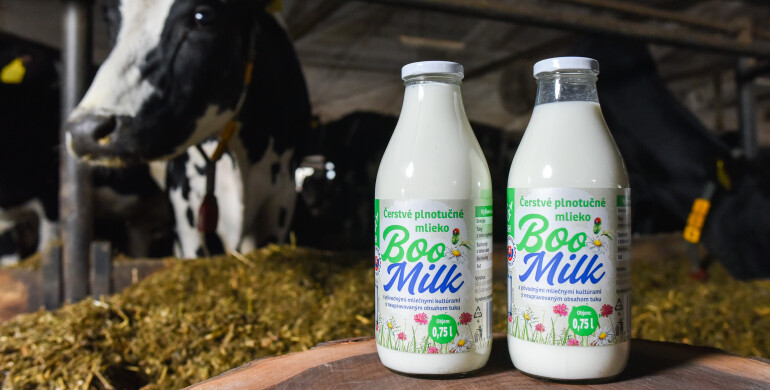 Poznáme prvú funkčnú mliečnu potravinu, mlieko Boo Milk v sklenených fľašiach image